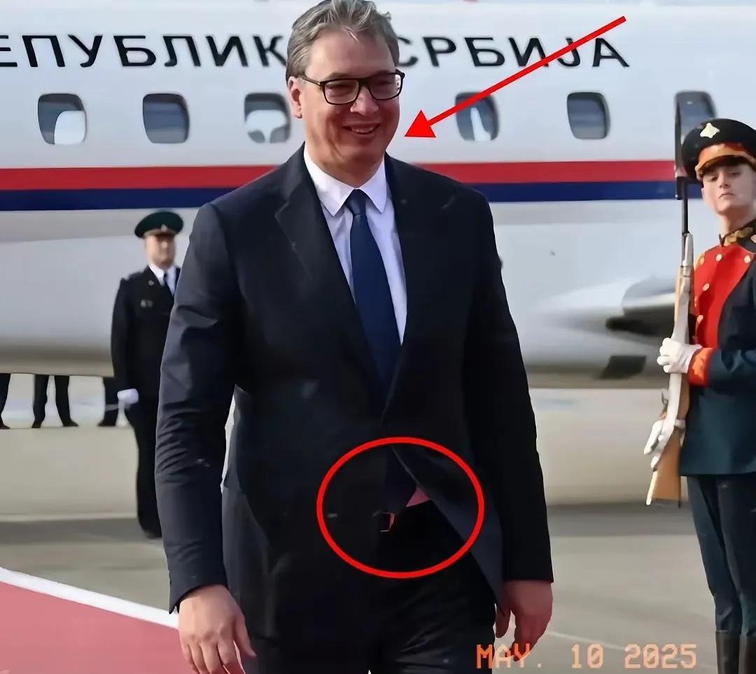 武契奇啊武契奇，我奉劝你一句，不要以为你是小国总统，就可以这么坚守原则，这