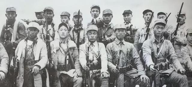 八路军最“古怪”的旅:连朱德、彭德怀这样的军事天才都拿它没辙,这支队伍内部山