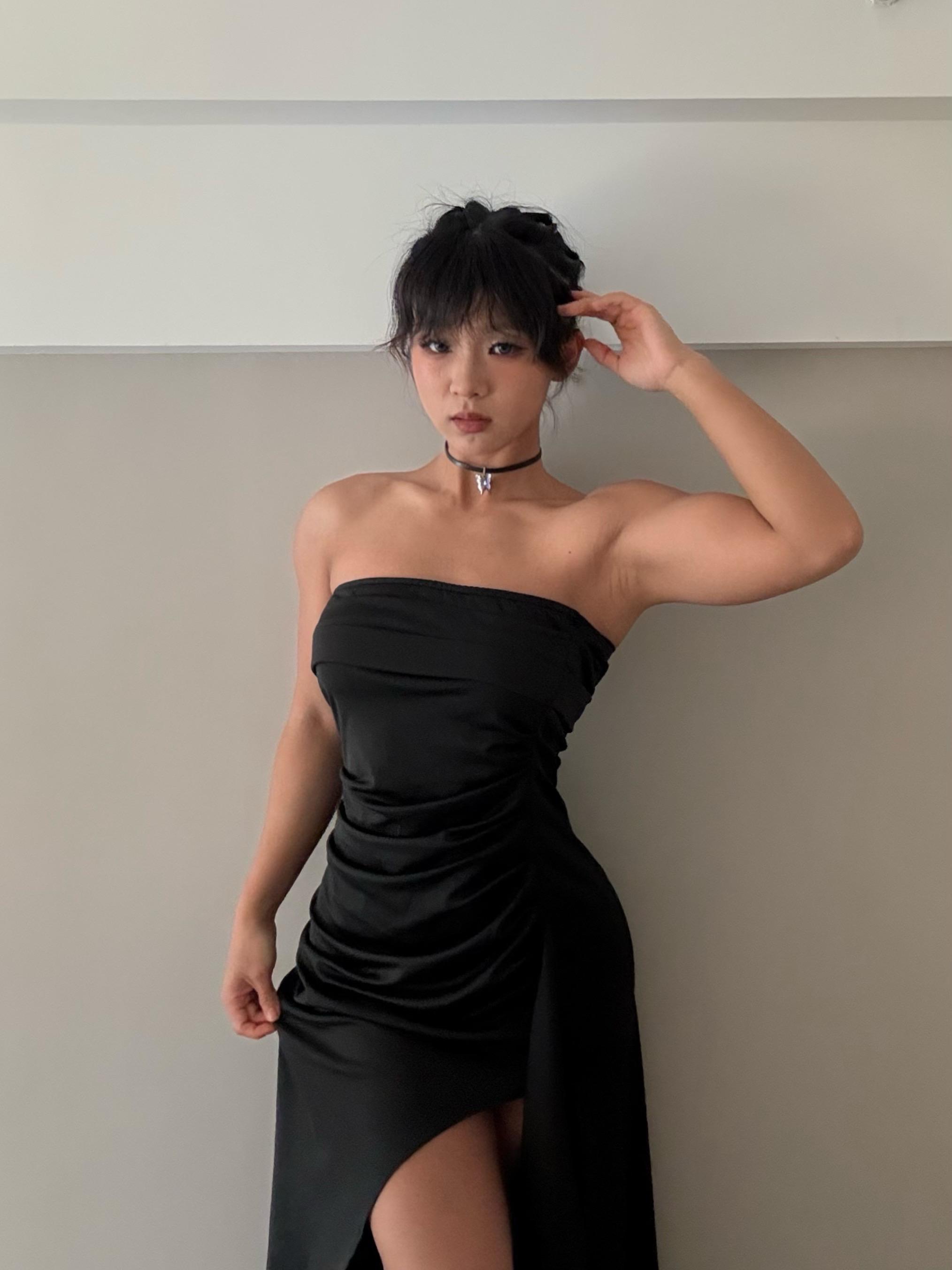 薄肌。见人不如健身