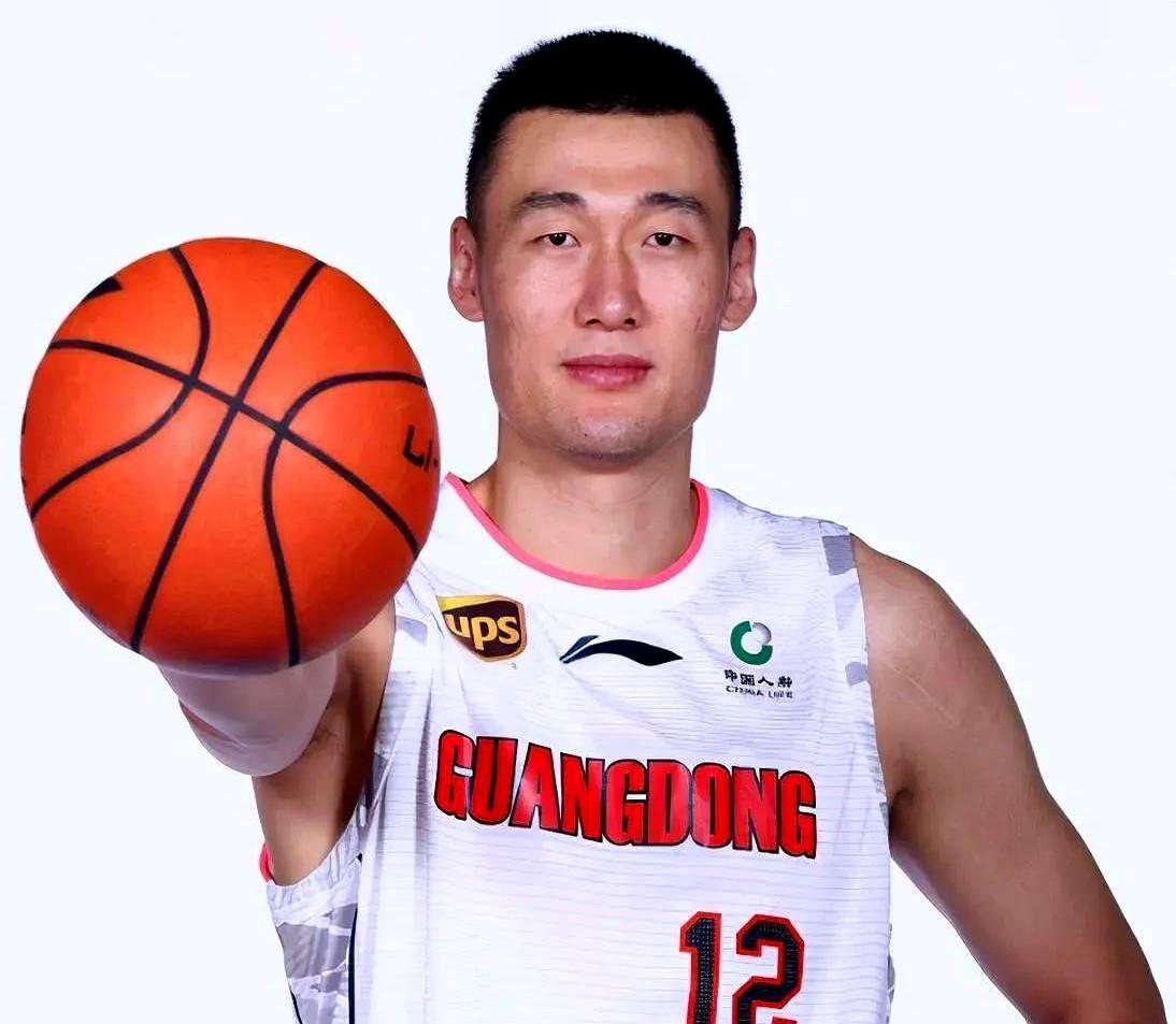 我认为青岛男篮是CBA联盟中最不讲义气的球队，想当年，朱8神操作，为了一个老苏伟