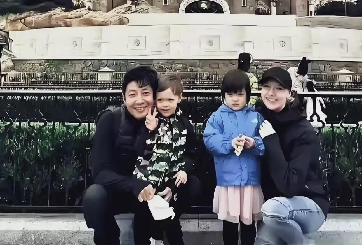 撒贝宁这个特殊家庭，双胞胎都与众不同，儿子像他女儿像妈妈李白撒贝宁在节目里提