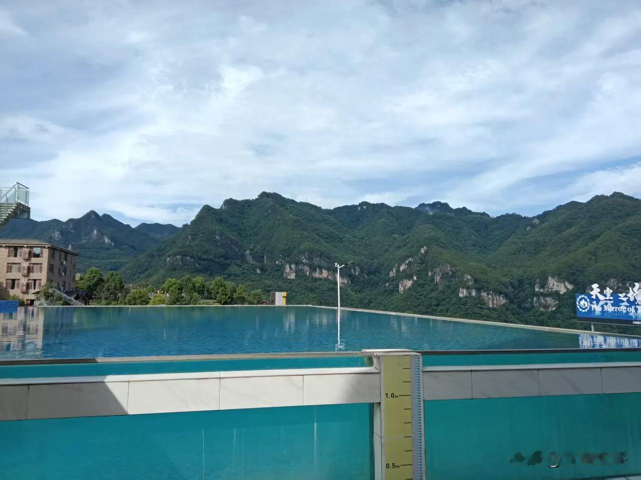 宜昌的旅游资源真的是太丰富了，很多不知名景区人文和自然资源很丰富，如果能够进行深