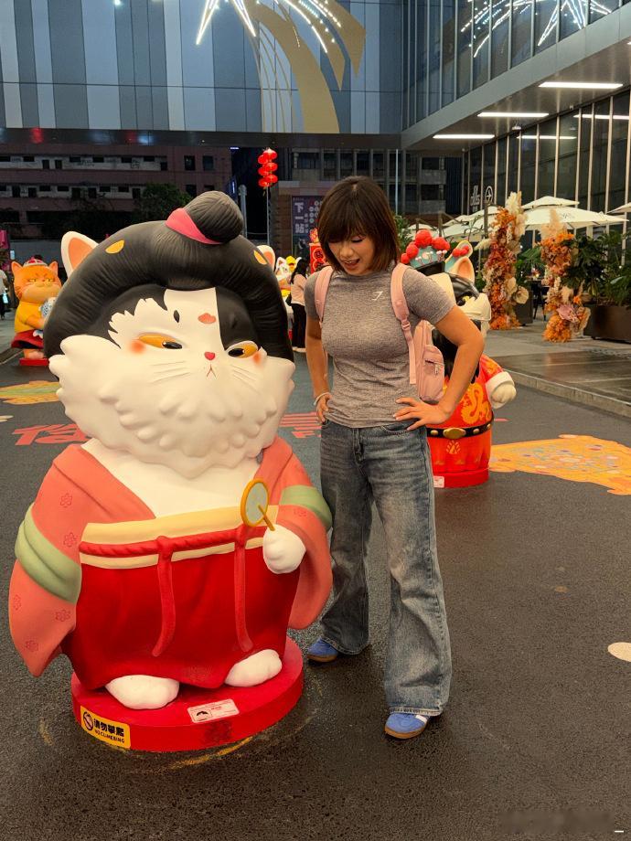 才发现减肥路上最大的阻碍是上班趁过年放假好不容易从120减到110上班一个月直