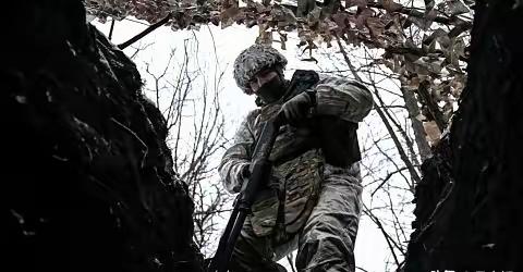 乌军突然提速反推200平方公里！俄军致命死穴被掐住，战局要变天？法新社：乌克