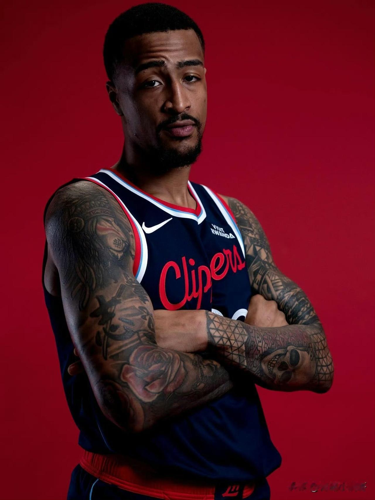 解雇泰伦卢刻不容缓！！！快船将约翰-科林斯摆上货架寻求交易！根据记者Evan