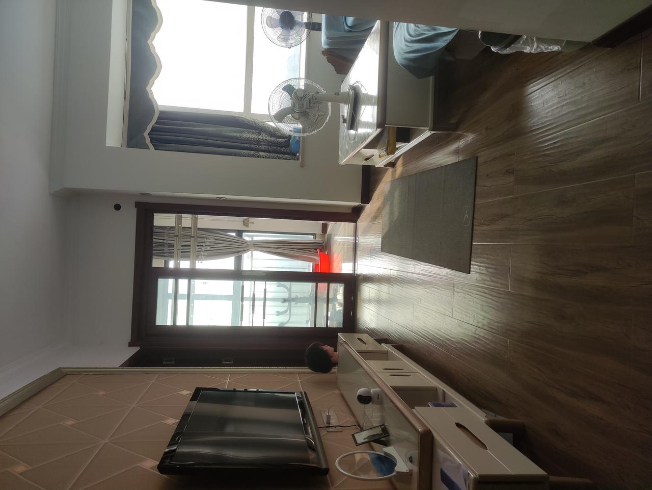 出太阳了，醒来变是重生，忘掉痛苦和烦恼~幸福快乐就来了