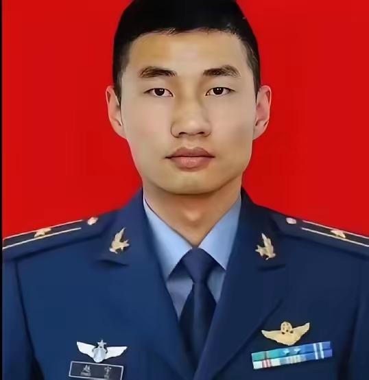 赵宇，男，1989年7月出生，湖南益阳安化县羊角塘镇人，中共党员，2007年9月