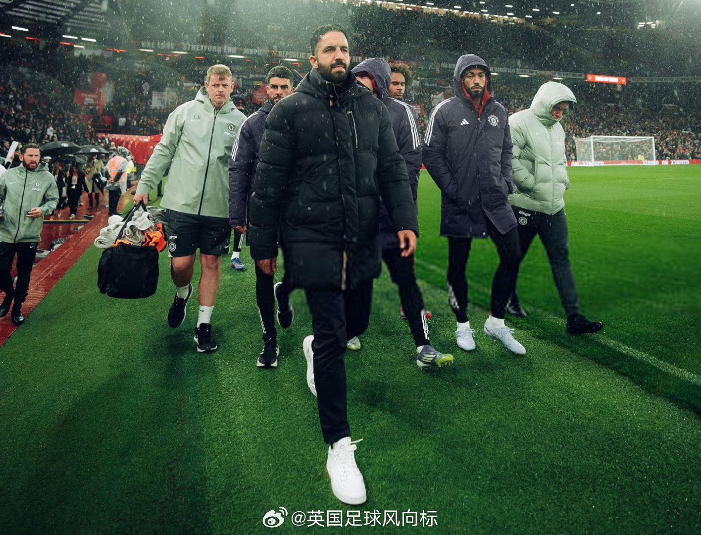 【阿莫林赛后访问：两张红牌】“我们开局踢得很好，踢得很有侵略性。第二进球，我们踢