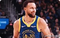 随着特雷杨被交易，NBA还能一人一城的超级球星只有这几位！1、库里，09年第