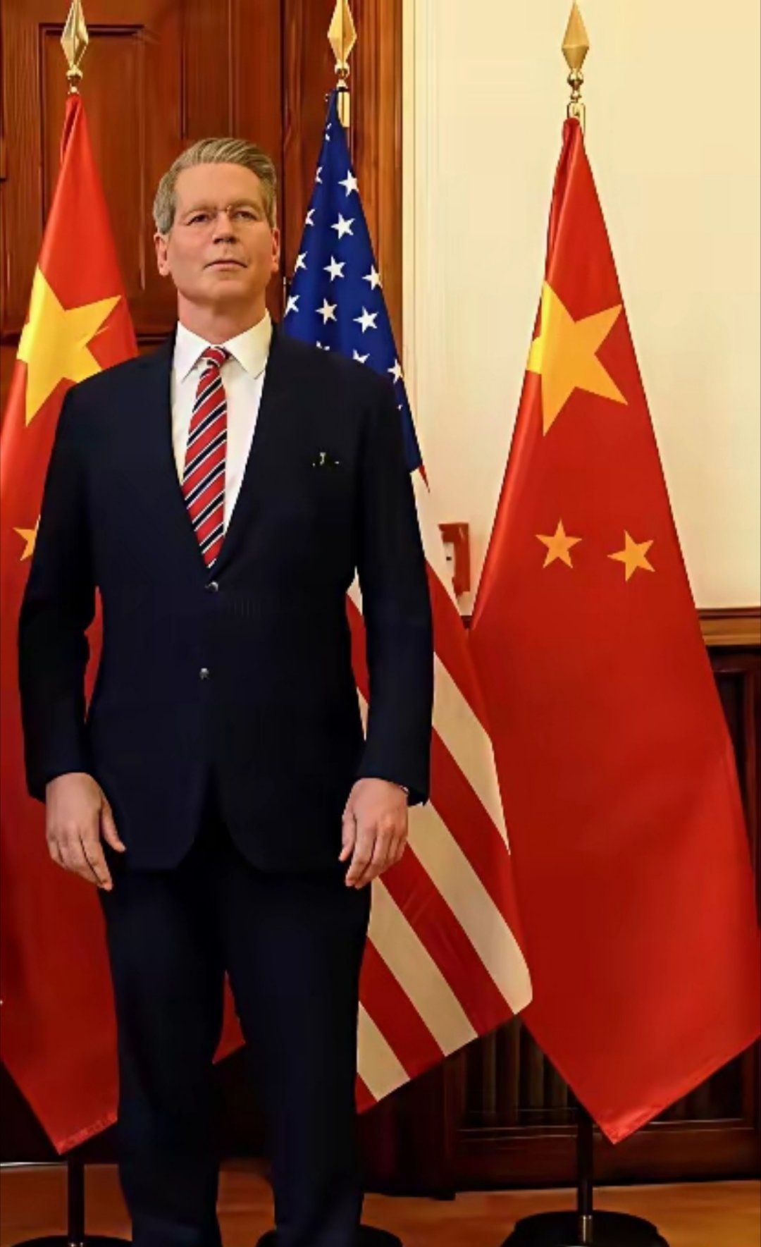 第一天很傲慢！第二天愁云惨淡！美国财政部长贝森特的两天[大笑]在西班牙马德里经贸