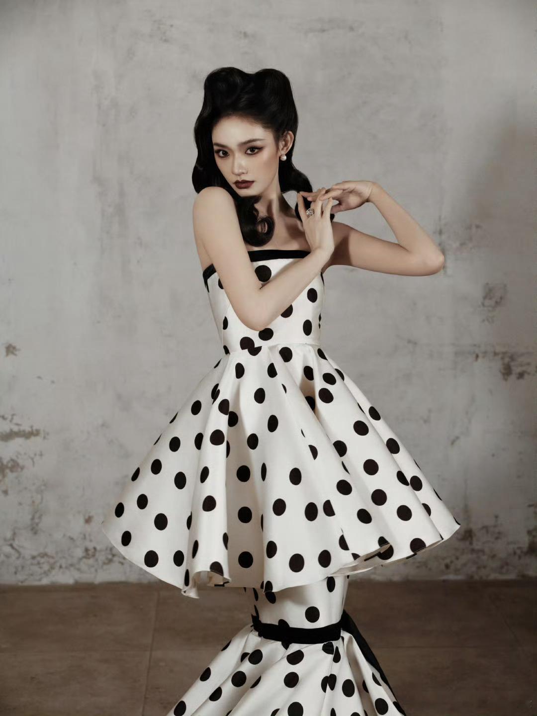 女明星尖叫之夜出图了：林允艾米刘雨昕周洁琼徐若晗李一桐尖叫之夜出图