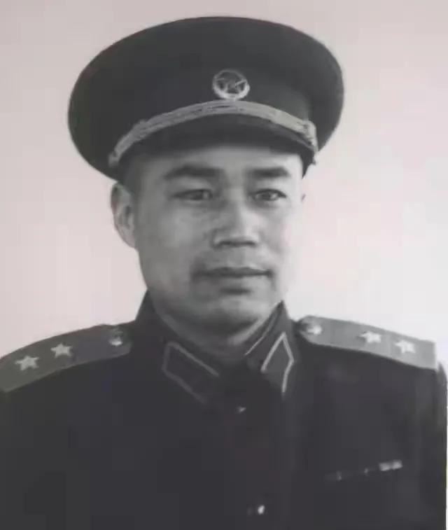 1943年10月17日，陈赓司令员接到情报称，日军180余名军官乘汽车沿临屯公路