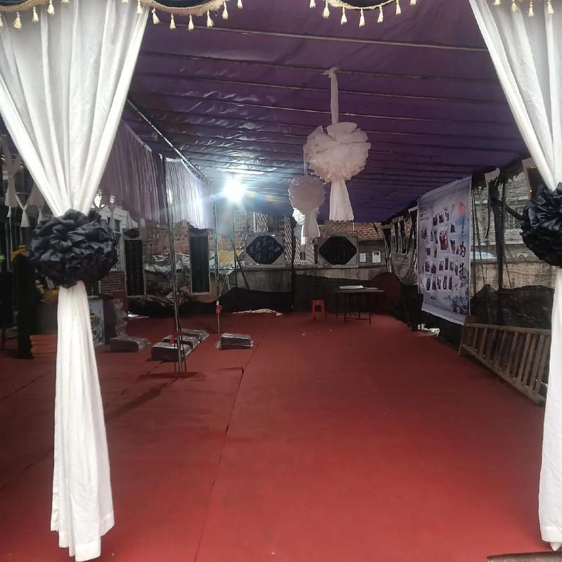 有位关系很好的朋友，是一家企业的老总，当时54岁。周末他陪朋友打麻将，两天两夜没