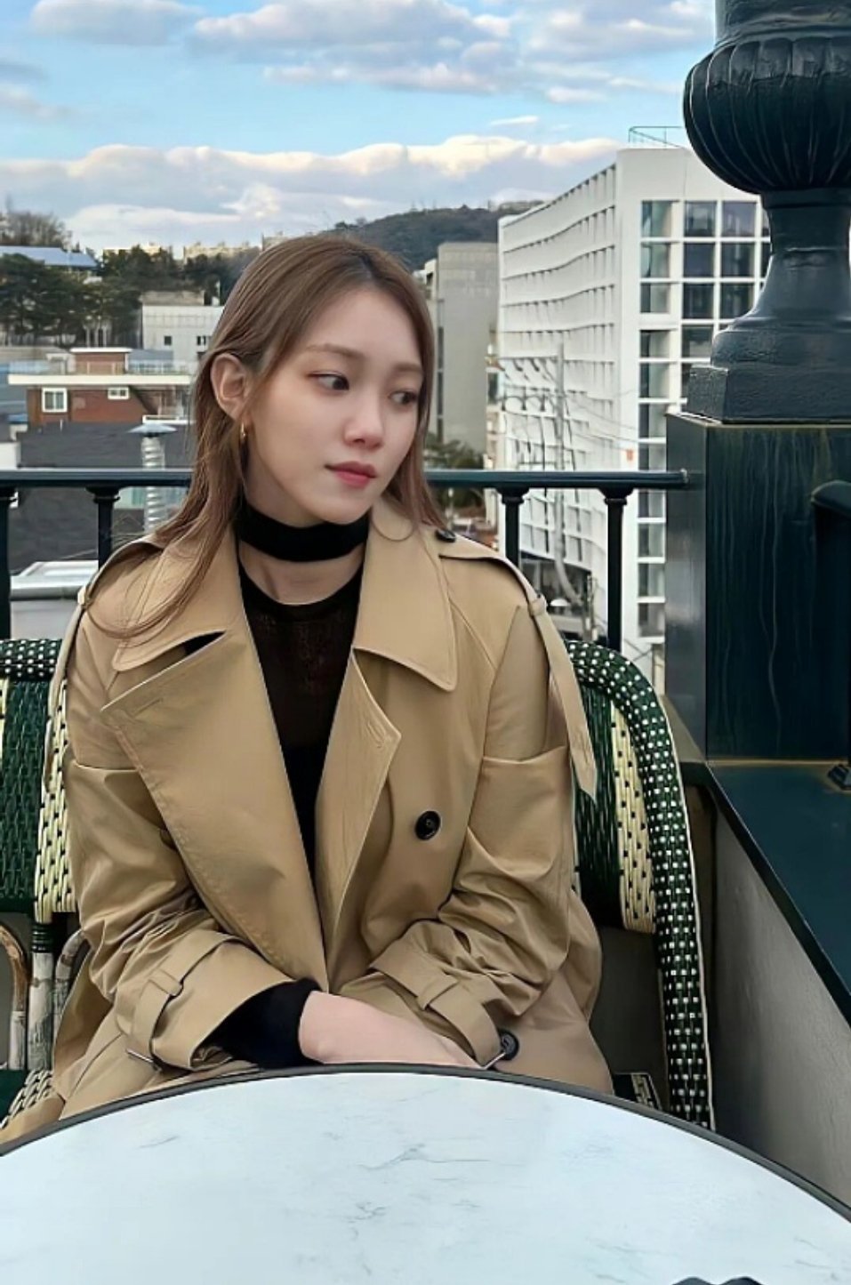 李圣经35岁身材35岁的李圣经简直是“冻龄身材天花板”！褪去青涩后更添成熟韵味，