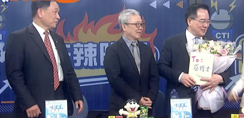 蔡正元入监前三大心愿曝光：国民党重现上台、中天复台、助张延廷选议员 2026