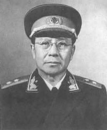 1955年授衔，作为总后勤部副部长兼卫生部长的贺诚却没有被授衔，也没有被授勋，这