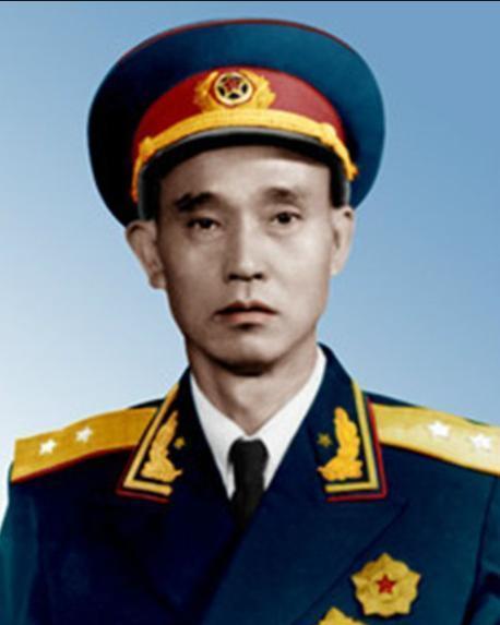 1947年，胶东战场硝烟未散。第五师师长周志坚在齐家埠战斗中负伤，被送往后方医院