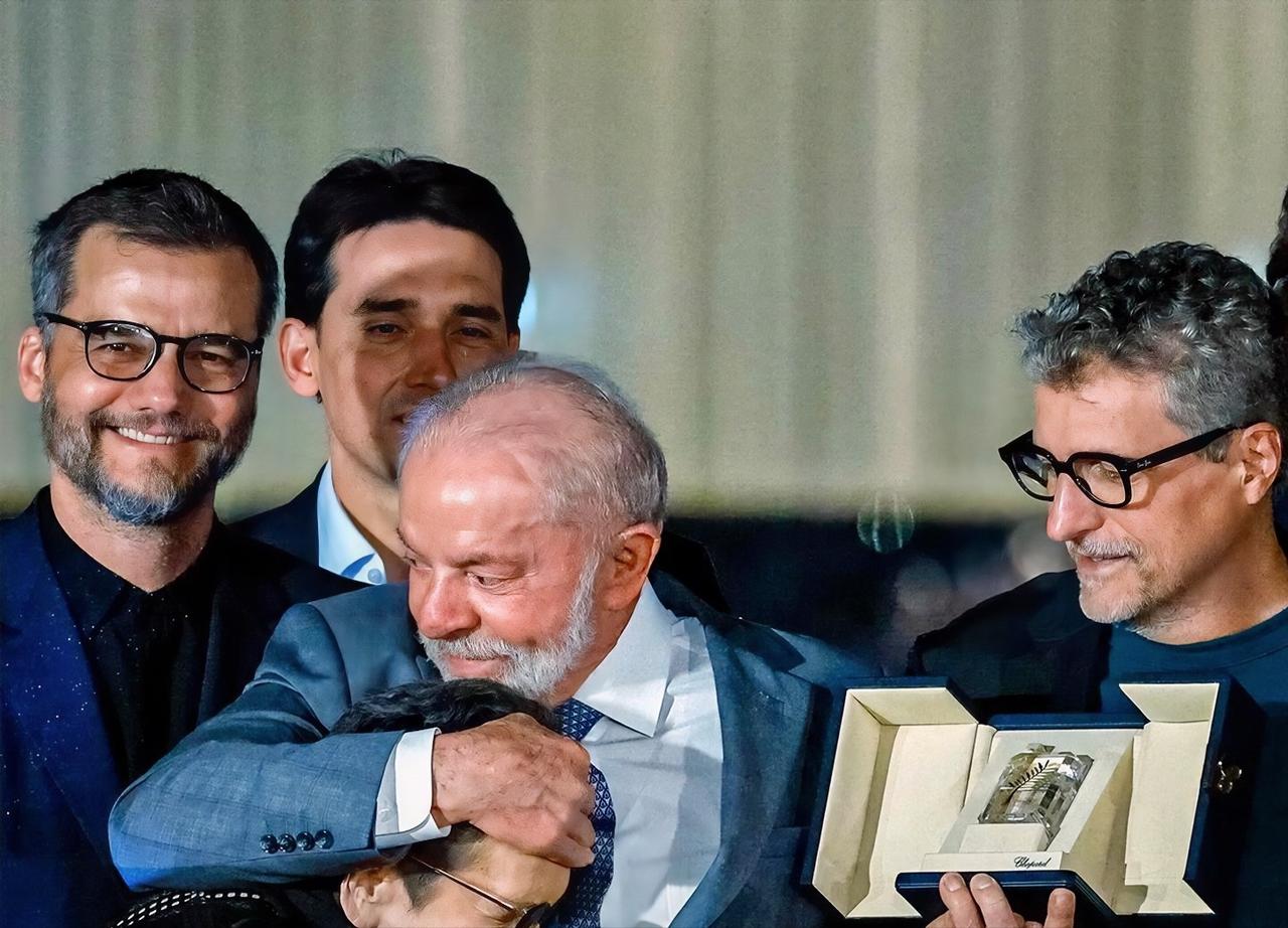 着急，巴西派人访华当地时间3月17日，为了能够向中国出口更多大豆，巴西政府宣