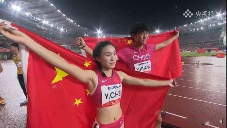 双赢！亚运会田径200银牌真的是惊喜！女的很清秀，男的很斯文！陈妤颉跑二百，身