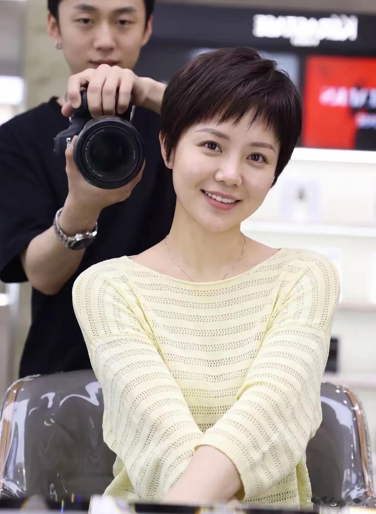 女生怎么穿搭会看上去很优雅
