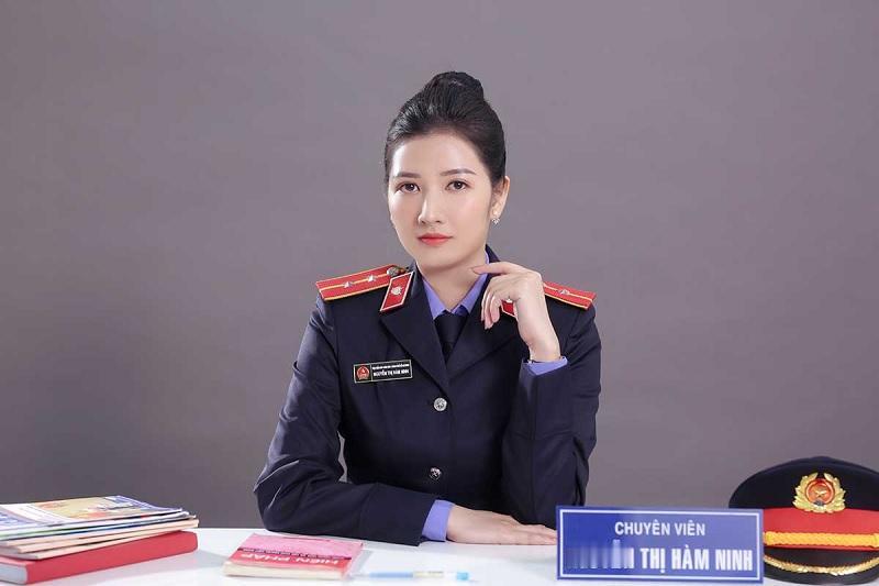 越南检察官春秋冬季制服，深蓝色