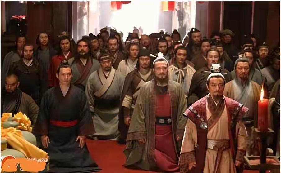 水浒传开始就说了，放出的是百八魔君，为什么那么多人把他们当英雄？因为如果在现