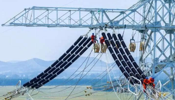 惨痛教训！中国高压输电技术“拱手送人”，代价远超想象，必须警醒！ 保变电气把