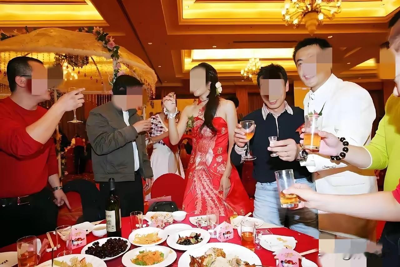 不查不知道，一查才发现，这起案子法院判得没毛病！婚宴上没人劝酒，老战友自己喝了二