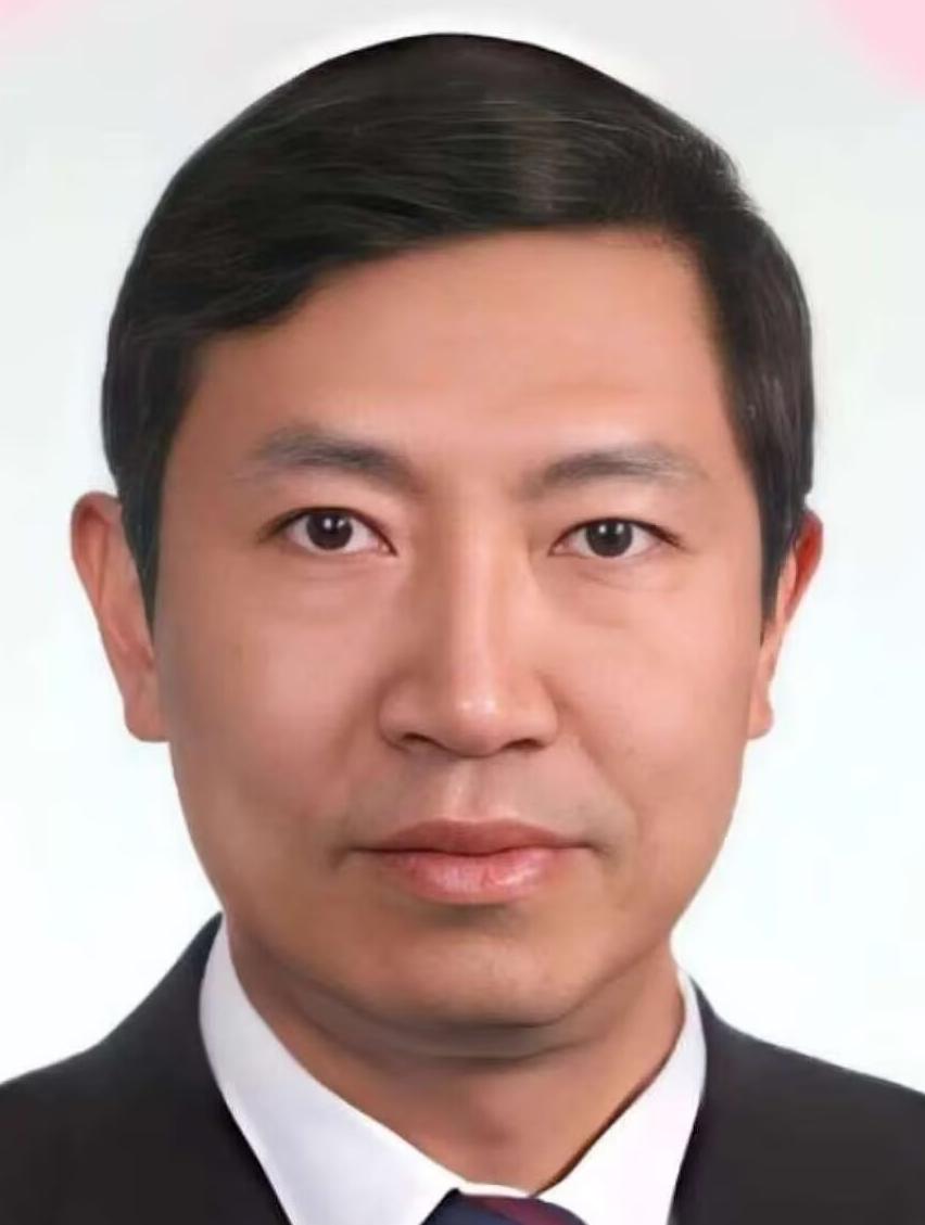 这事儿看得我真火大，气得牙根都发紧！原本以为只有兵器装备集团原副总巨贪刘卫东，这