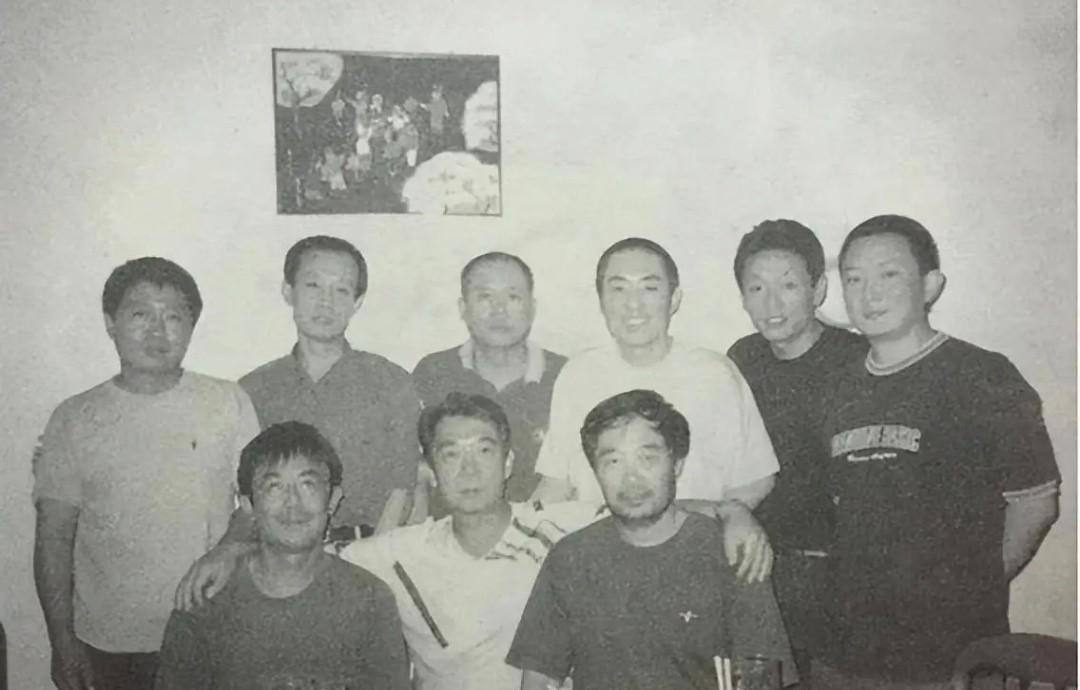 乐家是老字号药铺同仁堂的股东，解放后把老宅和地都卖给了国家。后来家族因为遗产打了