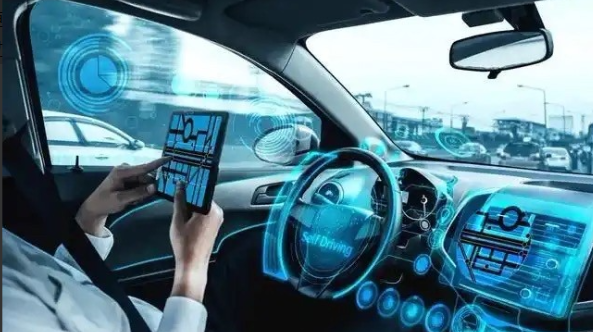 真的绝了！英伟达凌晨开的GTC大会，直接给汽车圈炸出个大新闻，估计不少车企同行看