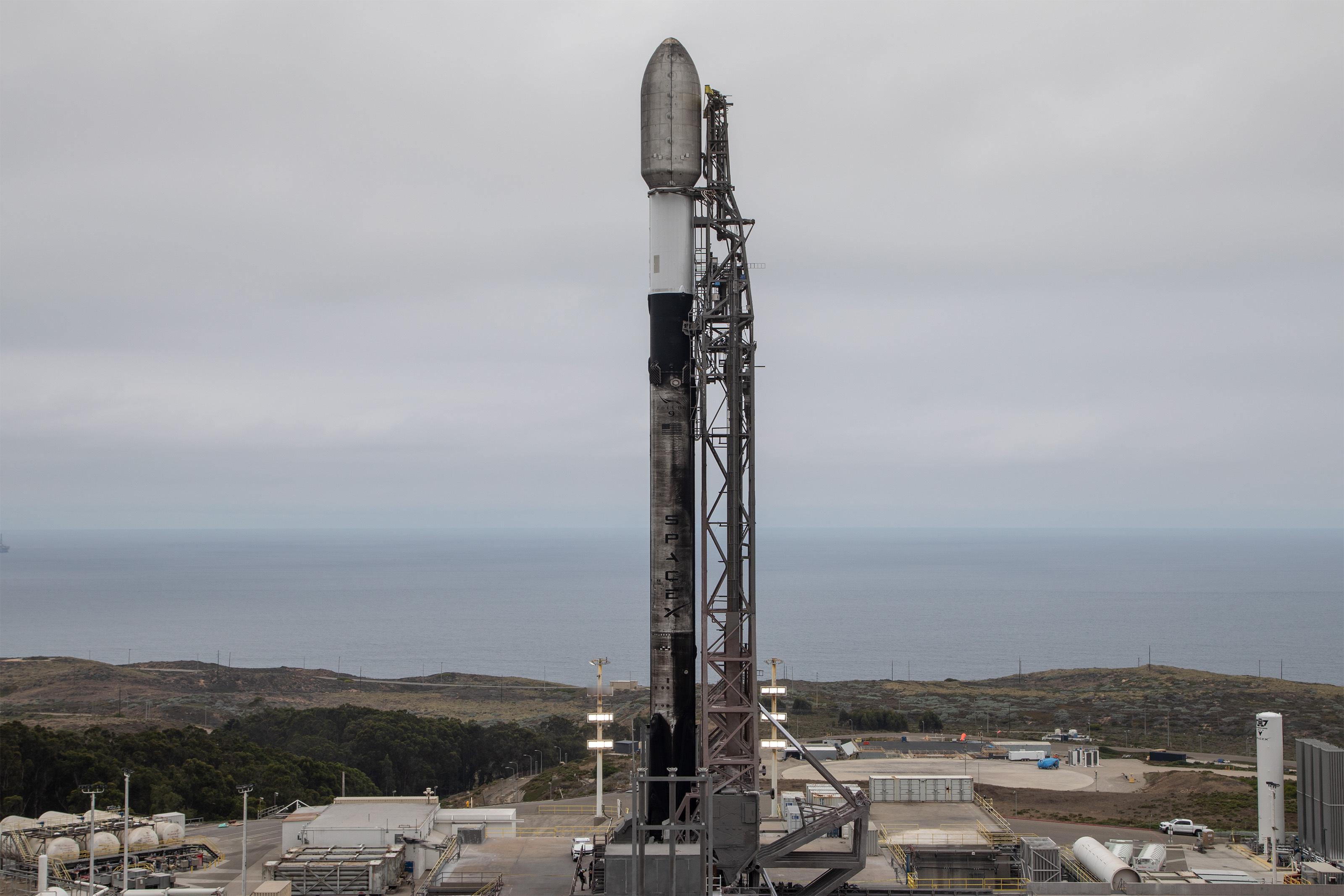 8月26日，美国太空军商业航天办公室公布通知，确认已向SpaceX授予“星盾定制