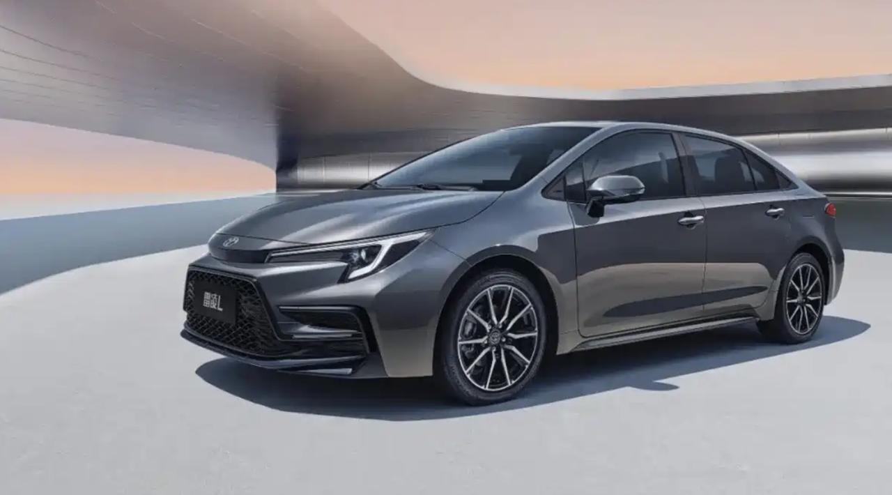 全新雷凌L官图曝光！它和卡罗拉你选谁？广汽丰田终于也是发布了全新雷凌L官图，新