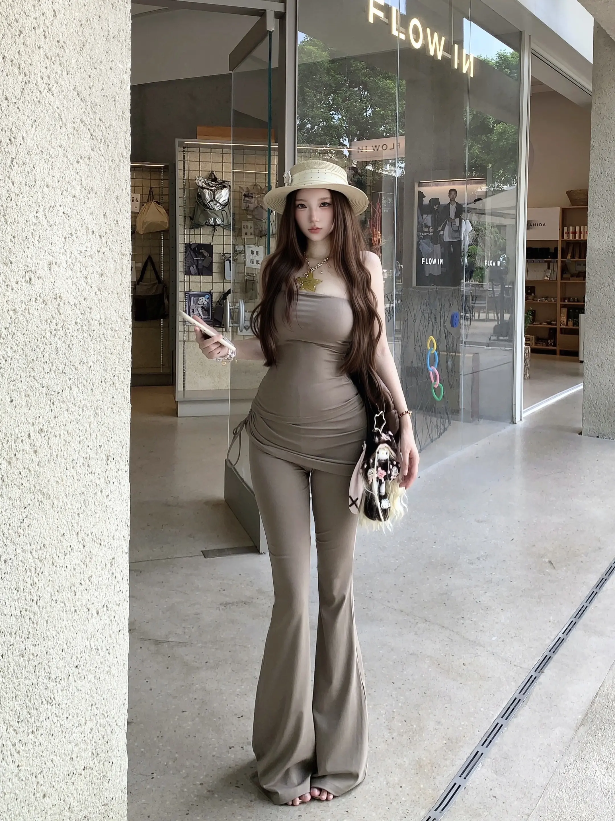 一眼美女套装。