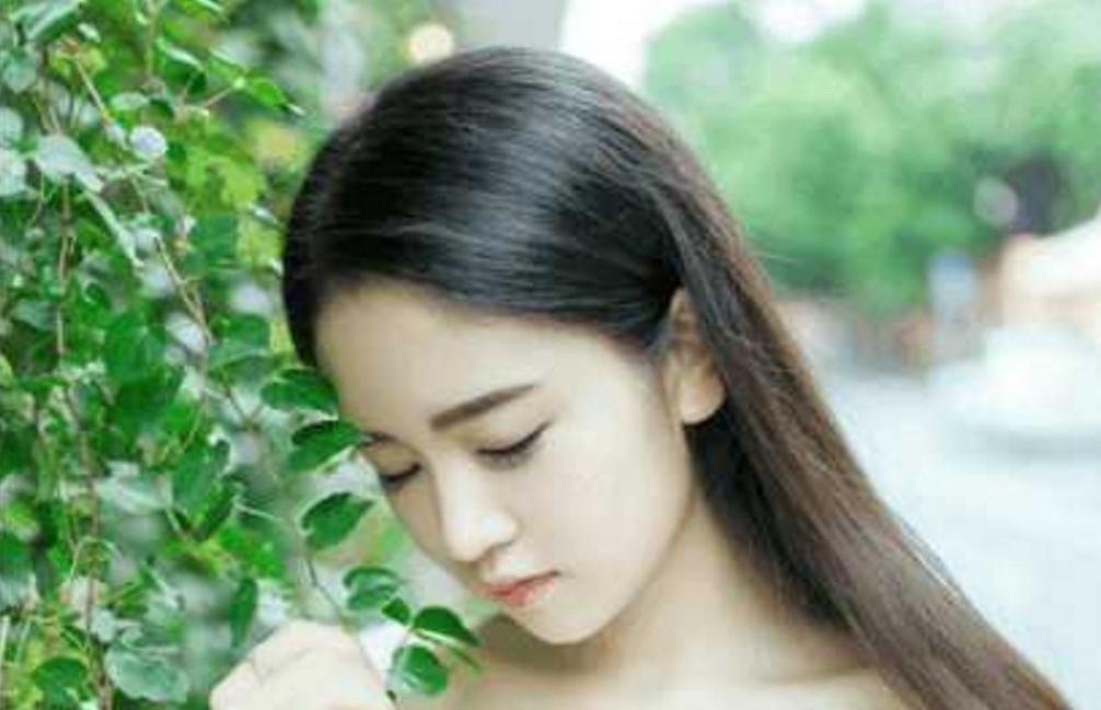 孕妇怀孕四个月时浑身发痒, 婆婆阻止孕妇吃药, 不料孩子出生后长这样