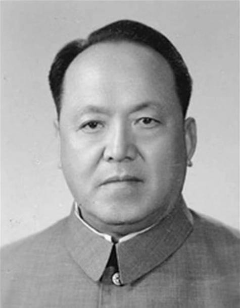 抚顺市首任公安局局长严佑民1949年11月任抚顺市公安局首任局长。历任——