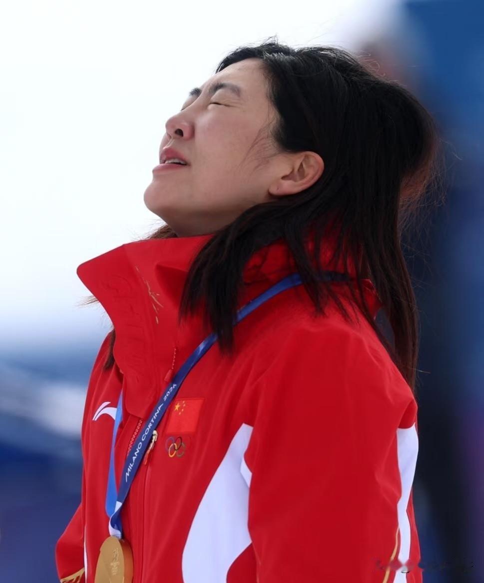 果然男人看体育才够狠！我问老公：徐梦桃36岁拿冬奥冠军，含金量真的很高吗？