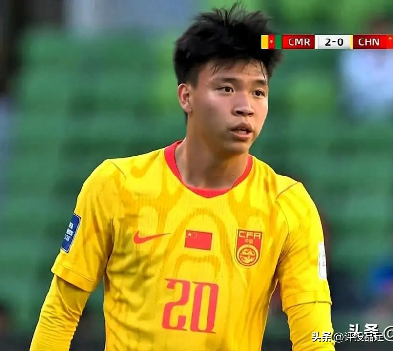 国足踢国际足联系列赛一胜一负，看清三个事实！1.未能登场的替补球员大概率告别国