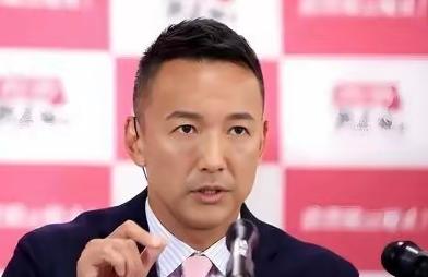 日本国会议员山本太郎说：自从二战后，日本就从一个主权国家变成了美国的附庸国。军事