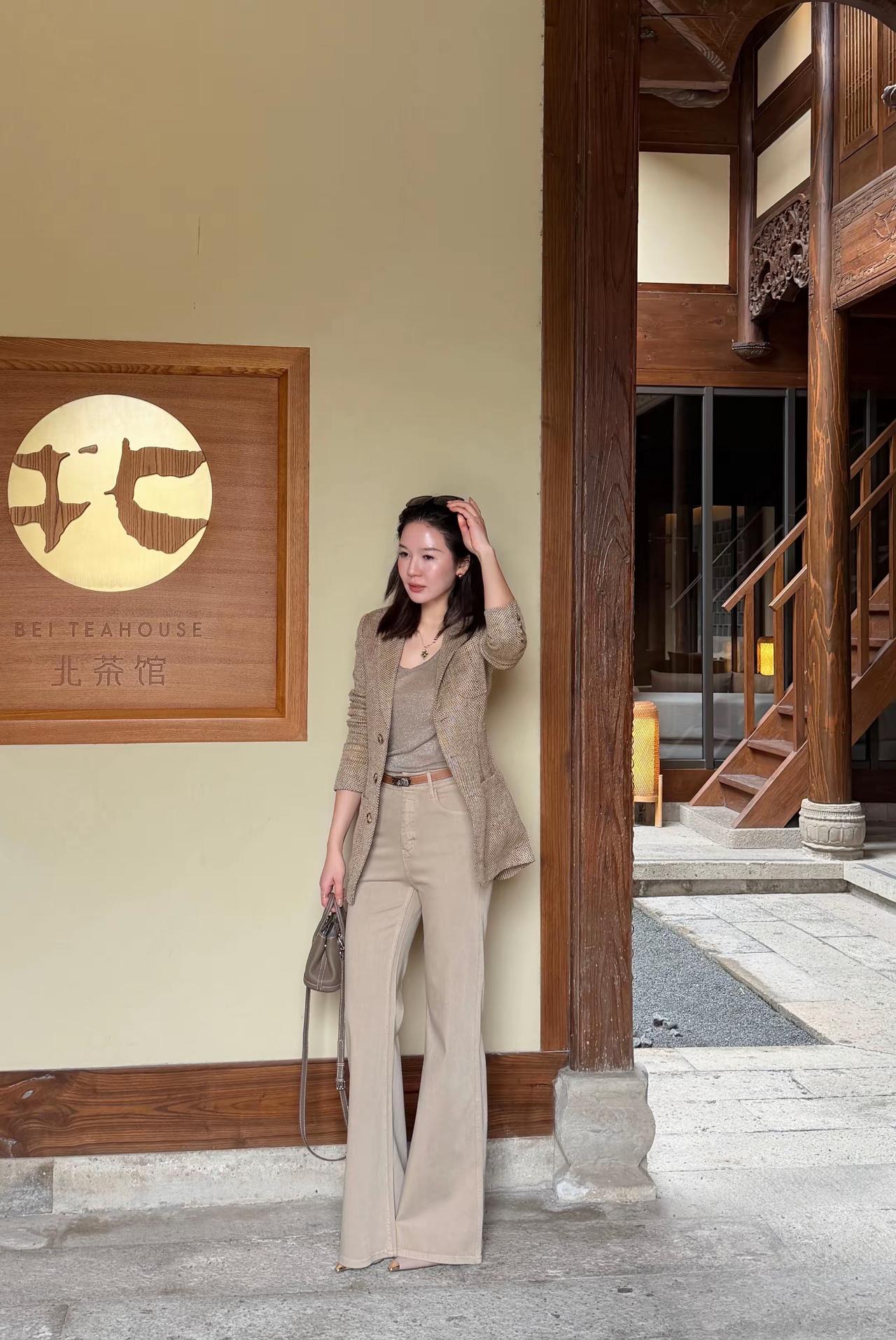 成熟，韵味十足女生的高级气质温柔高贵的女性魅力型女人女生的迷人秘诀女生的