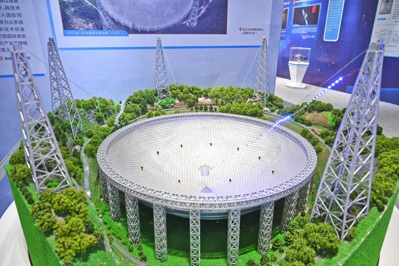 中国量子信息技术应用案例超牛。2022年，我国利用“墨子号”量子科学实验卫星，