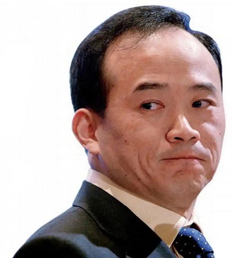 兰世立硬刚金龙鱼，法院判败诉仍不罢休，食品安全争议愈演愈烈兰世立公开叫板金