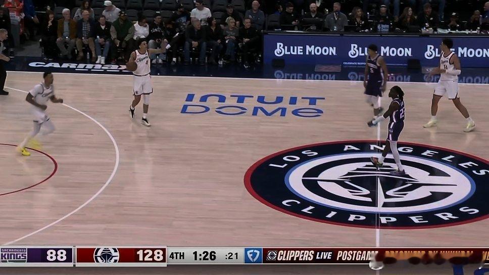 开始北伐？快船狂胜国王迎5连胜。🧐