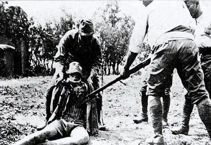 甘肃籍抗战老兵马兆麟:250发子弹的重机枪向鬼子点射起来咱先把这位老兵的底