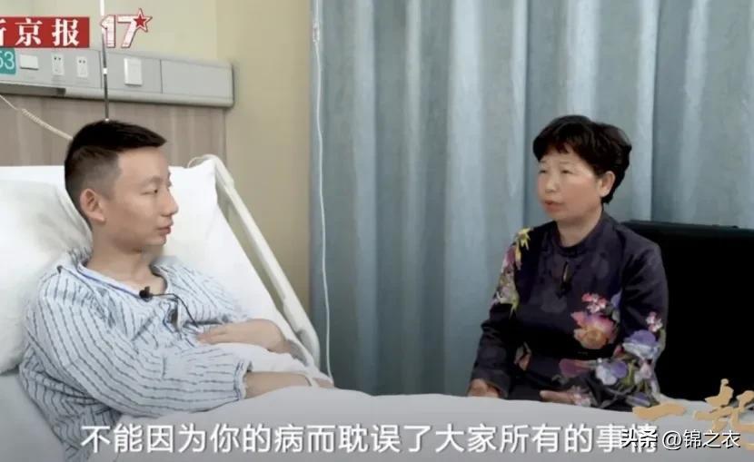 有网友说，你敢信吗，唾沫星子都淹不死老杜这样的人，因为不管争议多大，她还敢明目张