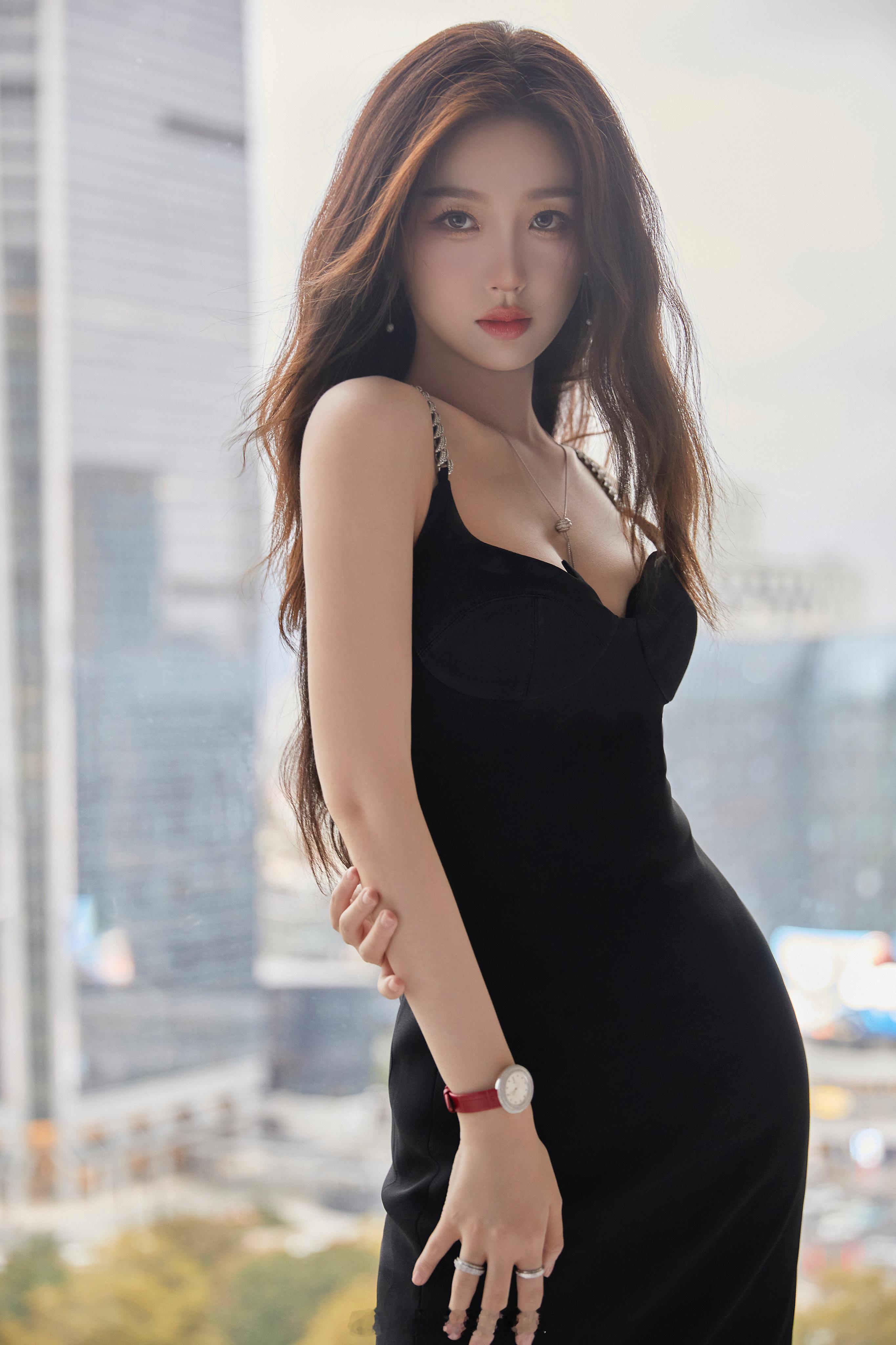 看过《中餐厅》的都知道无论是姜妍姐还是晓明哥，相处过的都说好虞书欣路