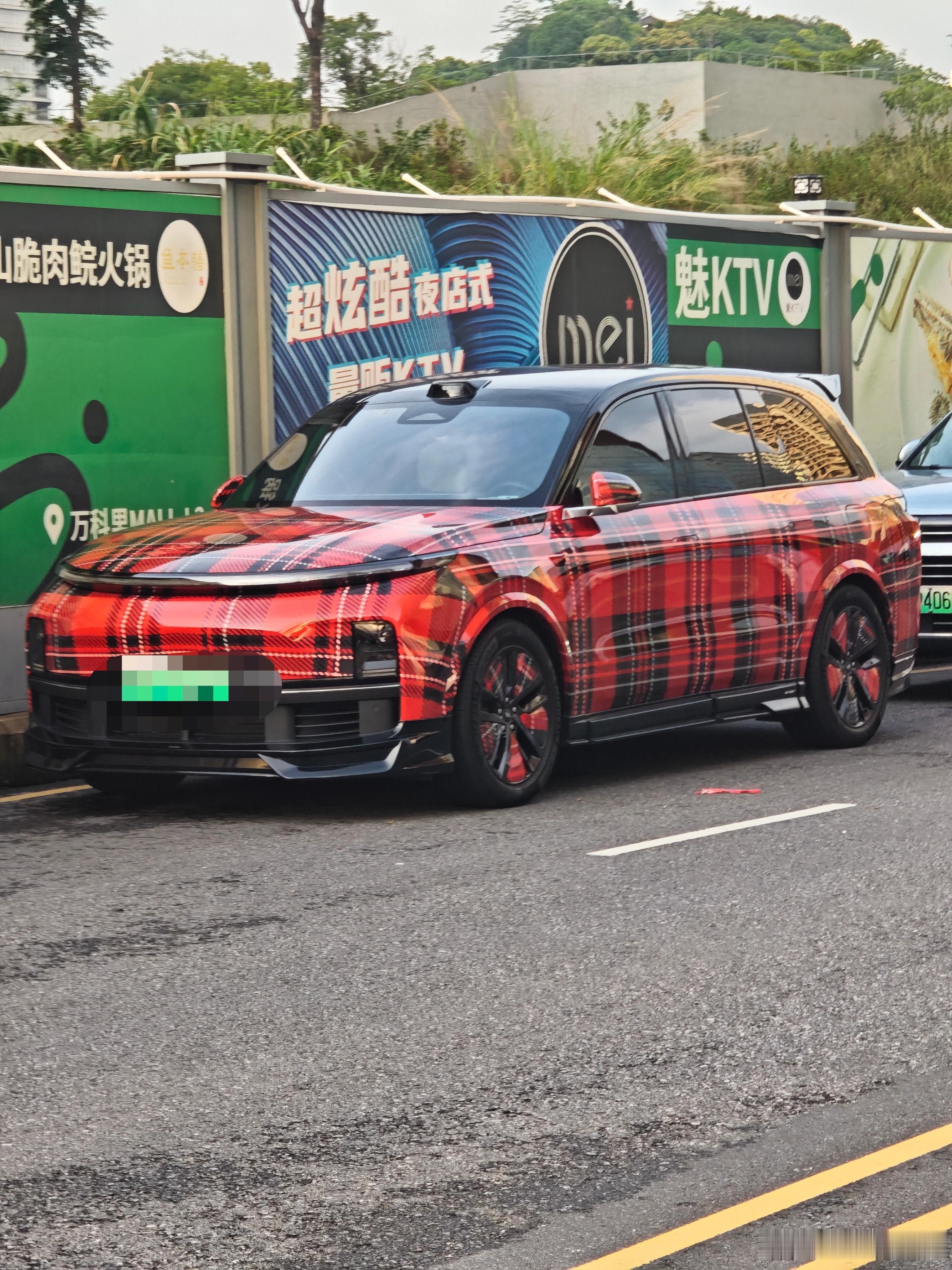 昨天看到这个，颜色有点眼熟。大v聊车​​​