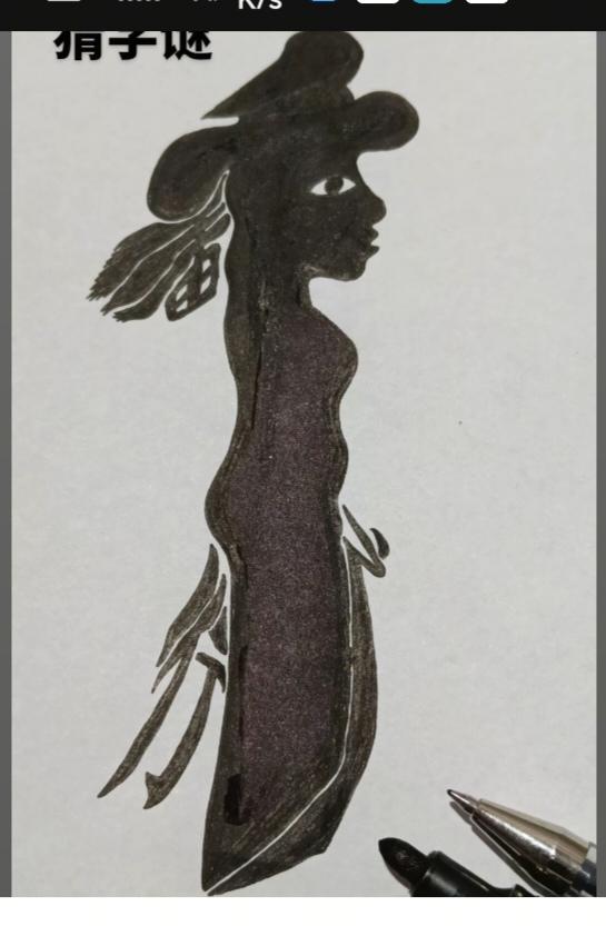 〔看图猜字〕图中画面挺美丽；身体隐藏四个字：千里之行始足下；请你猜出四个