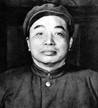 1950年，向来敢打敢拼的林彪，却多次拒绝抗美援朝的提议，邓小平一语道破了他的小