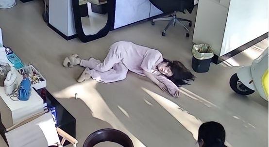 被父母暴打后签“买断协议”，河南女孩彻底断亲！​​​4月1日那天，矛盾彻底爆发